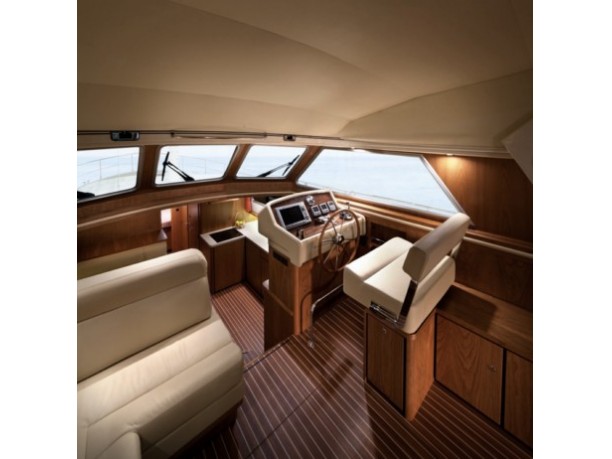 Nuovo Yacht Linssen Range Cruiser 430 Sedan Variotop