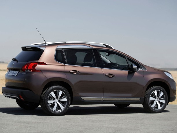 Peugeot 2008, il SUV elegante